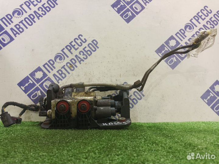 Блок клапанов гидроподвески Bmw 750I седан 4.8