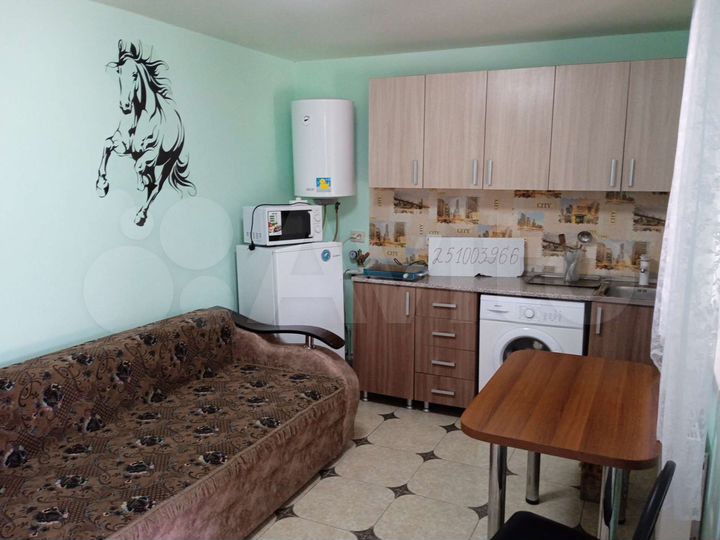 Дом 45 м² на участке 6,5 сот.