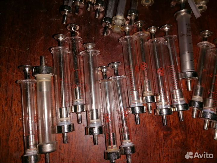 Шприцы стеклянные медицинские, многоразовые СССР