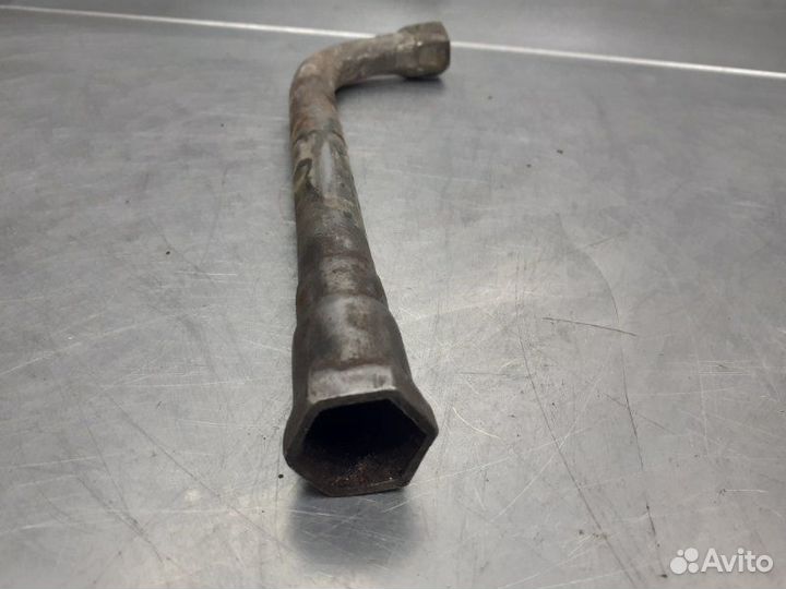 Ключ Audi A4 B5 1994-2001 седан 1.8 ADR 1995 V3