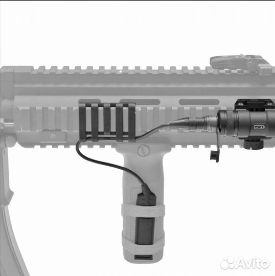 Тактическая накладка для фиксации кнопки фонаря