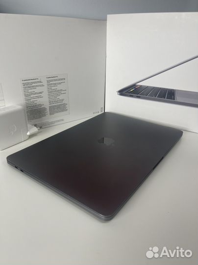 Apple MacBook Pro 13 2020 i5