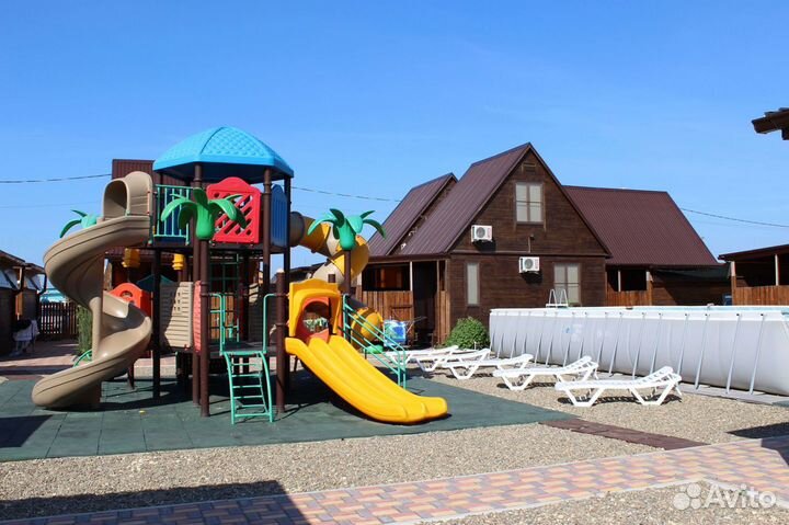 База отдыха в Голубицкой, «Парадиз»