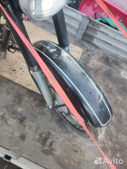 Передняя вилка с крылом Иж 56