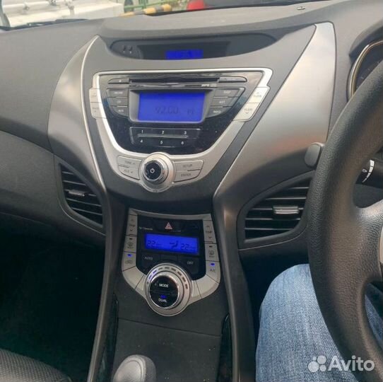 В разборе Hyundai Elantra (MD) 2012г. 1,6л