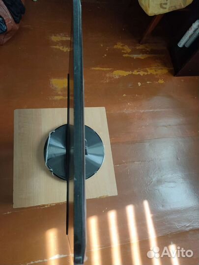 Монитор Philips 224Е5