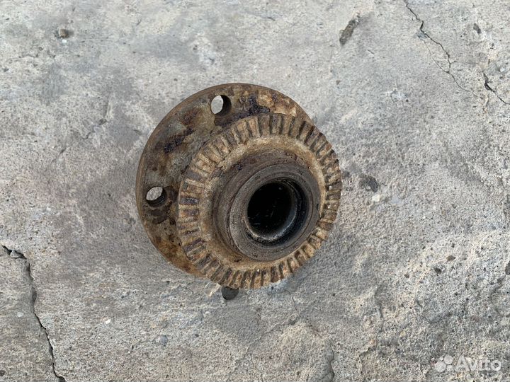 Ступица задняя Audi 100 C4 / A6 C4