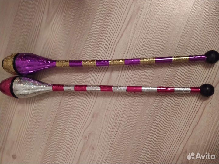 Булавы гимнастические