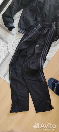 Спортивный костюм adidas