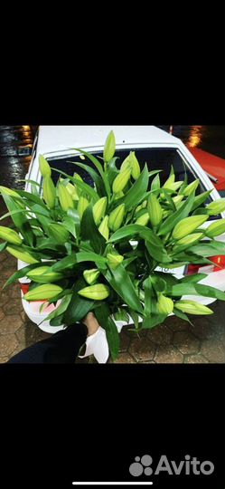 Букеты цветы из лилии