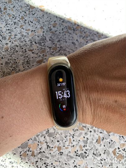 Фитнес браслет xiaomi mi band 5