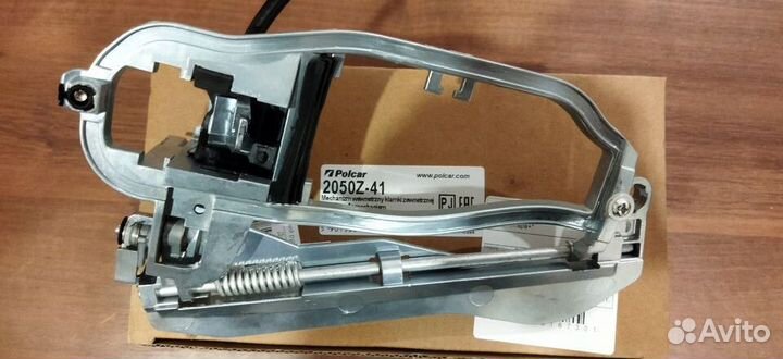 Кронштейн ручки передних дверей(скелет) X5 E53