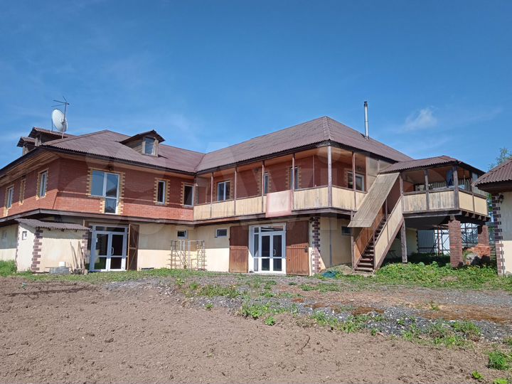 Дом 600 м² на участке 29 сот.