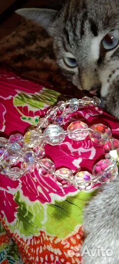 Украшение из натуральных камней и чешского стекла