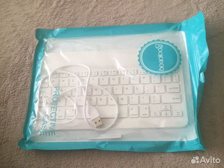 Bluetooth клавиатура для iPad