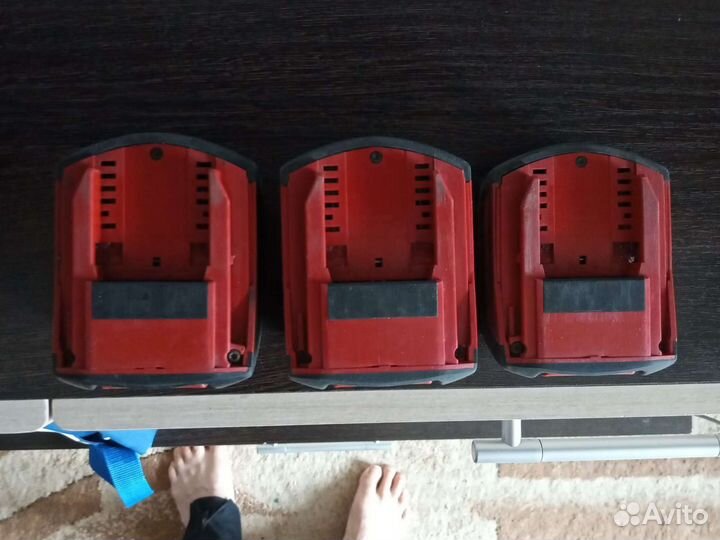 Аккумуляторная батарея к шуруповертy hilti 3 шт
