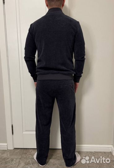 Спортивный костюм мужской Kiton