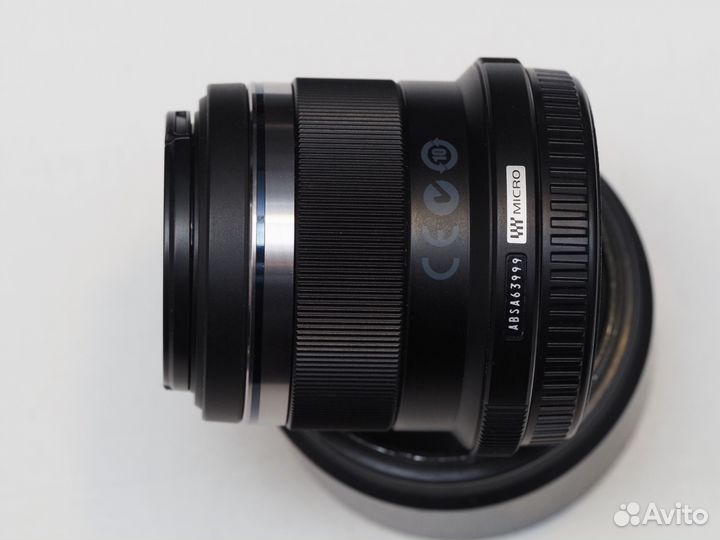 Olympus 45/1.8 Black
