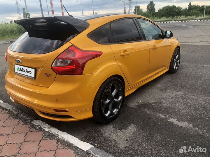 Ford Focus ST 2.0 МТ, 2012, 100 000 км