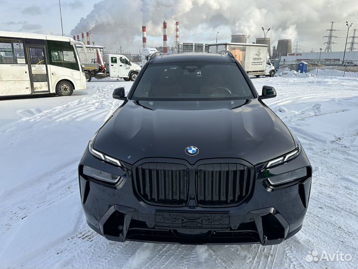 BMW X7 3.0 AT, 2023, 5 171 км