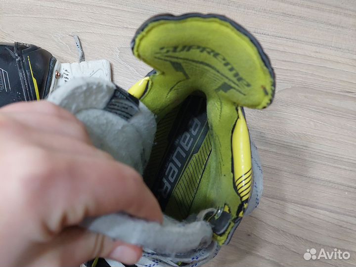 Хоккейные коньки bauer