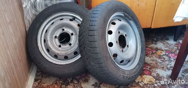 R15 Tigar Winter 1 195/60, PCD 5x120 DIA 10