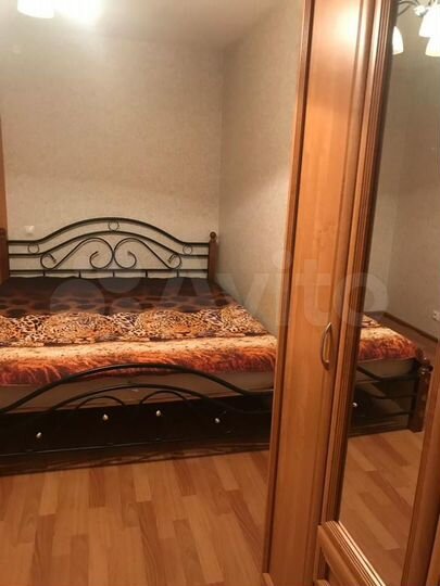 2-к. квартира, 60 м², 1/17 эт.