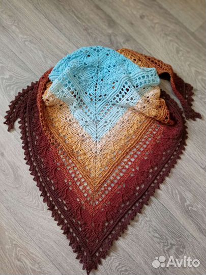 Бактус(шейный платок) Ручная работа