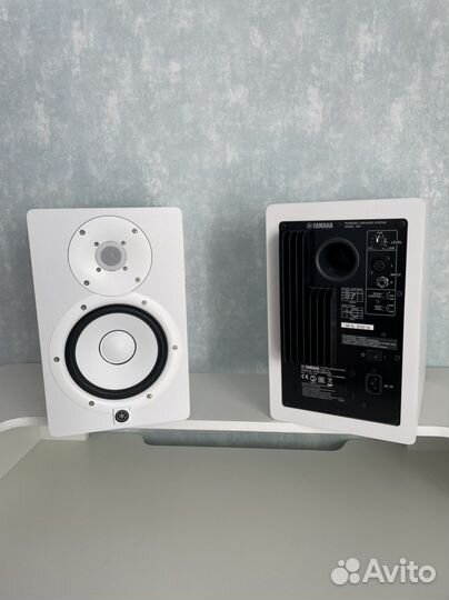 Акустическая система студийный монитор Yamaha HS7