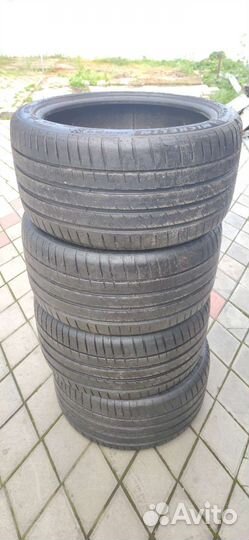 Michelin Pilot Sport 4 275/35 R18 99Y