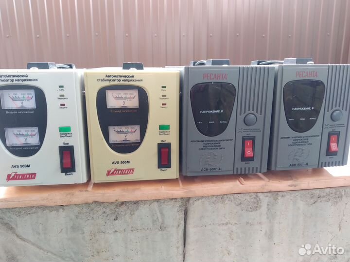 Стабилизатор напряжения Ресанта