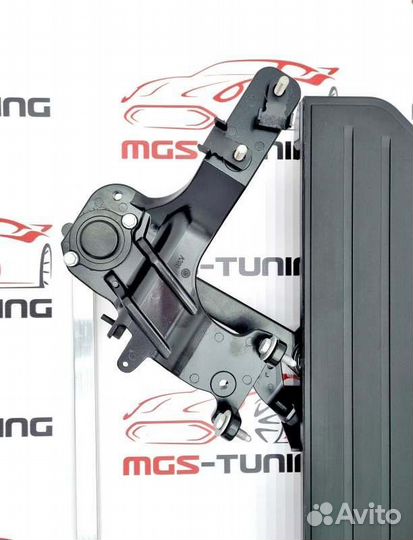 Выдвижные пороги Land Rover Defender 110 2020+