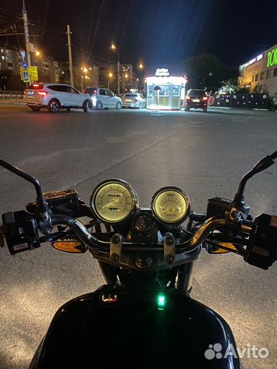 Yamaha FZX750