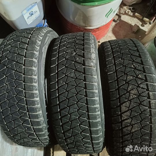 Bridgestone Blizzak Ice 225/55 R19