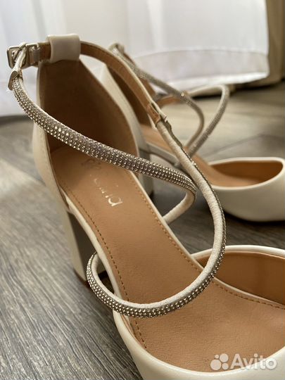 Свадебные туфли