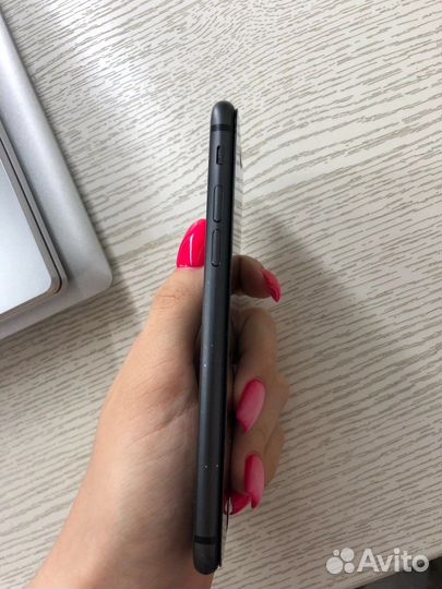 iPhone 8