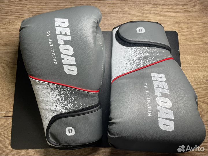 Перчатки боксёрские Ultimatum Boxing Reload MR-200