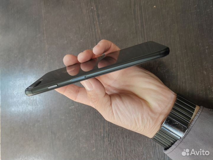 iPhone 8 Plus, 64 ГБ