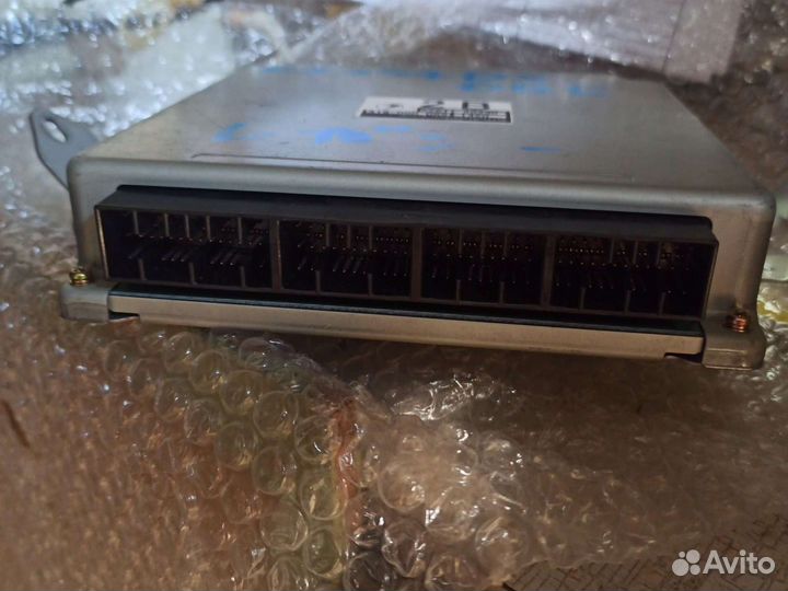 Блок управления двигателем subaru