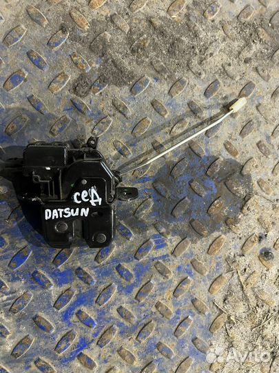 Замок крышки багажника Datsun On-Do