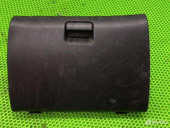 Бардачок mitsubishi Lancer 9