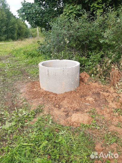 Бурение колодцев машиной