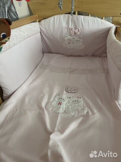 Бортики в детскую кроватку с комплектом белья