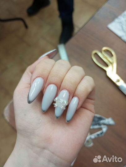 Мастер маникюра и наращивание ногти на дому