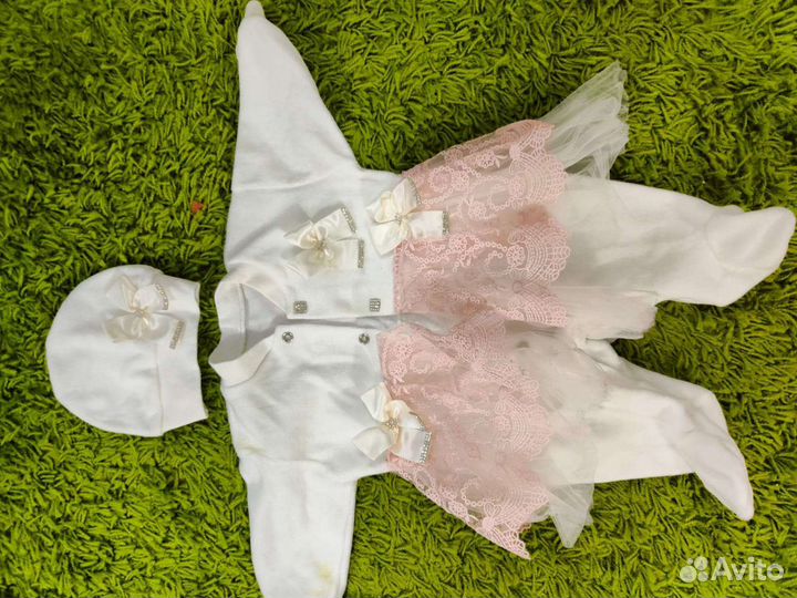 Костюмчик на выписку