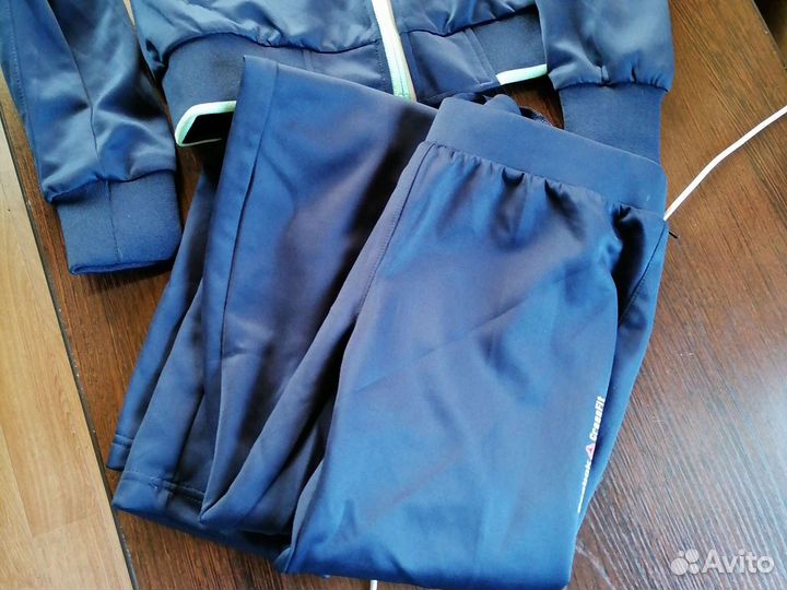 Спортивный костюм reebok женский 44