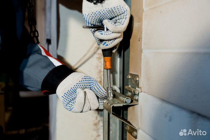 Ремонт гаражных секционных ворот