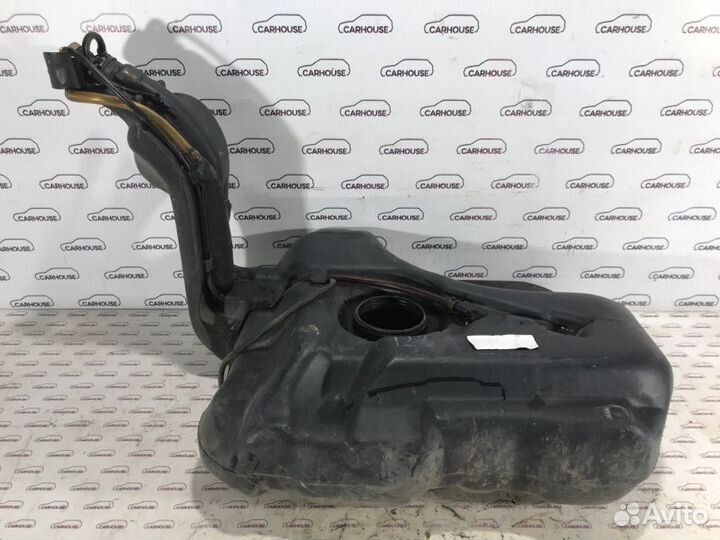 Топливный бак (бензобак) Volkswagen Passat B3 2.0