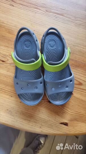 Сандалии crocs c11