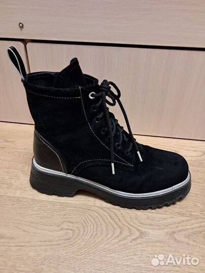 Ботинки женские зимние 39 р